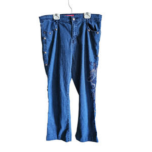 CosJeans Womens Size 10 Embroidered with Studs